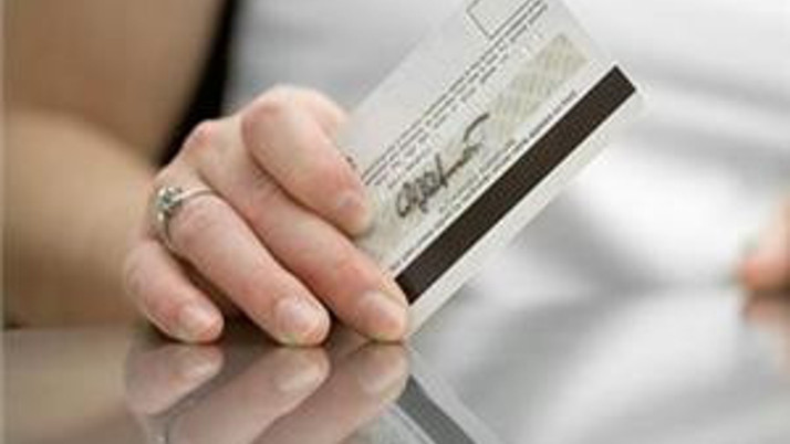 Vatandaşın kredi kartı aidatı hayali bitti