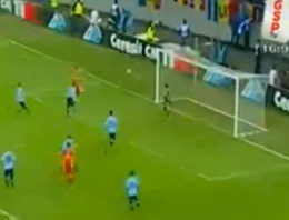 Stancu Muslera'yı avladı (video)