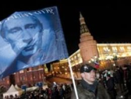 Rusya'da seçiminin galibi Putin oldu