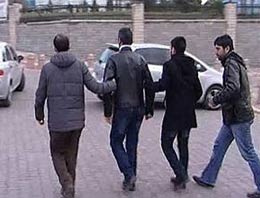 O muhabirler gözaltında