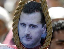 Esad'ın generalleri Türkiye'ye kaçtı