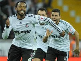 İnönü Stadyumu'nda Fırtına esti!