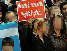 'Hocalı' pankartına soruşturma!