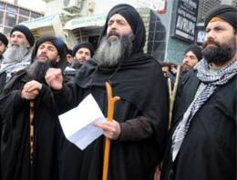 Aczmendiler sokaklara döküldü